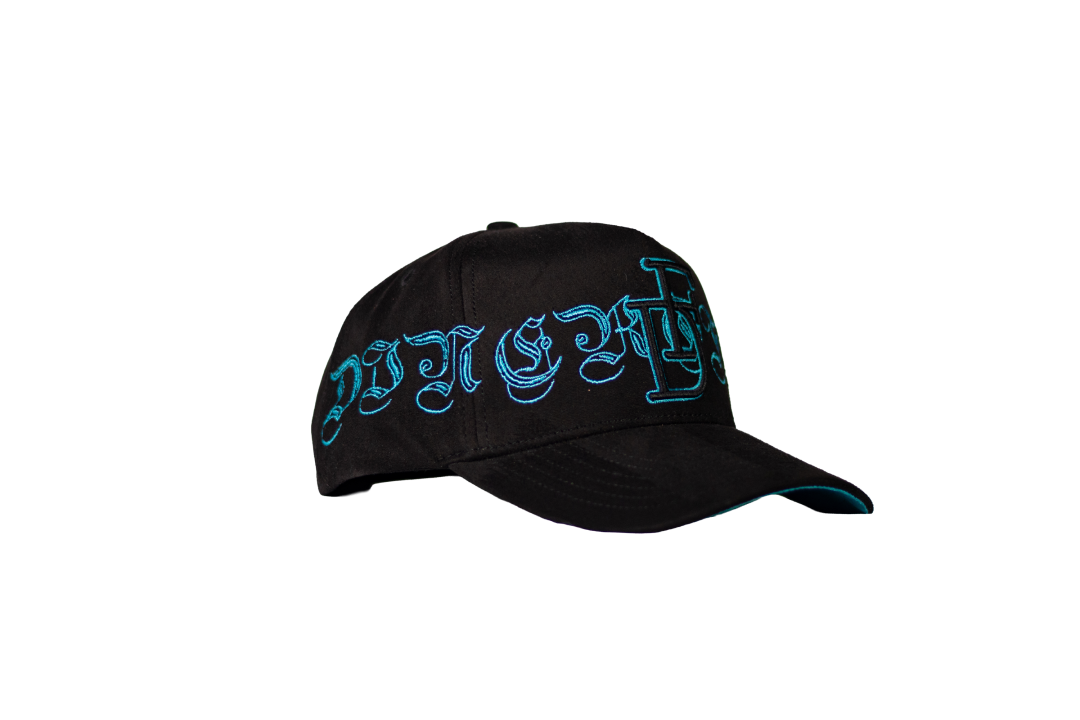 Dinerofiend hat Baby Blue on Black